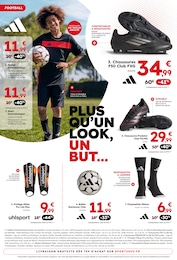 Offre Chaussettes dans le catalogue Sport 2000 du moment à la page 2