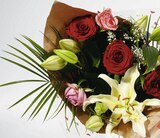 BOUQUET COMPOSÉ DE 11 TIGES 50 CM à Spar dans Oullins BOUQUET COMPOSÉ DE 11 TIGES 50 CM à Spar dans Oullins