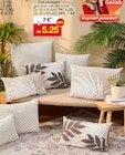 Dekokissen für 5,25 € bei Woolworth im Angebot Dekokissen im aktuellen Woolworth Prospekt