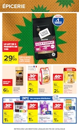 Offre Café soluble dans le catalogue Carrefour du moment à la page 35