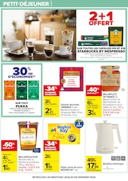 Offre Bouilloire Électrique dans le catalogue Carrefour du moment à la page 15