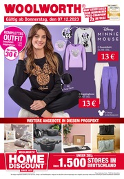 Damen Trainingsanzug Angebot & Preis im aktuellen Woolworth Prospekt Damen Trainingsanzug Angebot im aktuellen Woolworth Prospekt auf Seite 1