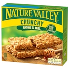 Barres de céréales Crunchy - NATURE VALLEY en promo chez Carrefour Barres de céréales Crunchy - NATURE VALLEY dans le catalogue Carrefour