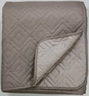 ROSENTRE Tagesdecke im JYSK Prospekt ROSENTRE Tagesdecke von im aktuellen JYSK Prospekt für 9,00 €