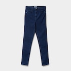 Jeans skinny taille haute denim brut femme en promo chez La Halle Jeans skinny taille haute denim brut femme dans le catalogue La Halle