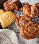 Assortiment de viennoiseries pur beurre X8 - Intermarché Super Assortiment de viennoiseries pur beurre X8 à 3,48 € dans le catalogue Intermarché Super