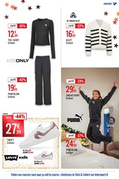 Offre Vêtements Enfant dans le catalogue Intersport du moment à la page 7