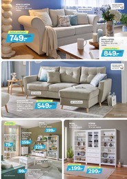 Vitrine Angebot im aktuellen Möbel Kraft Prospekt auf Seite 11