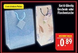 Geschenk- oder Flaschentasche im Angebot bei Marktkauf in Hof Geschenk- oder Flaschentasche Angebote von Gut & Günstig bei Marktkauf Hof für 0,89 €