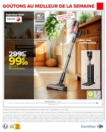 Offre Aspirateur dans le catalogue Carrefour du moment à la page 2