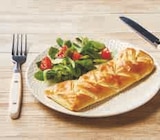 Tresse jambon emmental ou poulet à la provençale ou poulet à la forestière en promo chez Super U Tresse jambon emmental ou poulet à la provençale ou poulet à la forestière dans le catalogue Super U