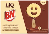 Glace saveur biscuit, sauce goût chocolat - BN en promo chez Intermarché Glace saveur biscuit, sauce goût chocolat - BN dans le catalogue Intermarché