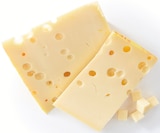 Emmental Français en promo à 1,22 € chez Supermarchés Match Emmental Français dans le catalogue Supermarchés Match