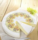 Promo Brie à 14,95 € dans le catalogue Casino Supermarchés à Bléré