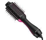 Brosse soufflante et volumisante - REVLON en promo chez Carrefour Brosse soufflante et volumisante - REVLON dans le catalogue Carrefour