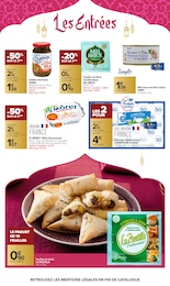 Offre Produits Laitiers dans le catalogue Carrefour du moment à la page 2