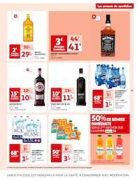 Offre Eau Minérale dans le catalogue Auchan Supermarché du moment à la page 19