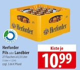 Pils oder Landbier bei famila Nordost im Walsrode Prospekt für 10,99 €