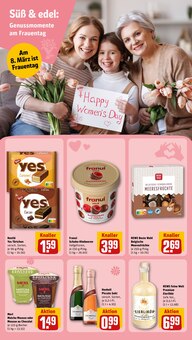 Süßigkeiten im REWE Prospekt "Dein Markt" mit 28 Seiten (Mönchengladbach)