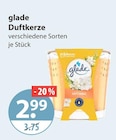 Duftkerze von Glade im aktuellen V-Markt Prospekt für 2,99 €