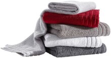 Frottier-Serie „Grossetto“ bei XXXLutz Möbelhäuser in Krefeld Frottier-Serie „Grossetto“ im Angebot bei XXXLutz Möbelhäuser Krefeld für 5,99 €