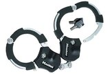 Antivol Masterlock menottes en acier trempé de 7.6cm de diamètre 1 maillon - Masterlock en promo chez Darty Antivol Masterlock menottes en acier trempé de 7.6cm de diamètre 1 maillon - Masterlock dans le catalogue Darty