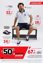 Offre Polo Homme dans le catalogue Sport 2000 du moment à la page 5