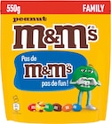 Billes chocolatées cacahuète enrobées de chocolat - M&M's en promo chez Intermarché Billes chocolatées cacahuète enrobées de chocolat - M&M's dans le catalogue Intermarché