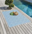 Tapis plastique 160x230cm en promo chez Maxi Bazar Argenteuil à 15,99 €