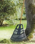 Master balai à gazon - U en promo chez Super U Courbevoie à 13,52 €