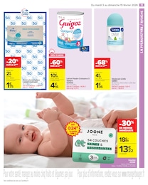 Offre Couches dans le catalogue Carrefour Market du moment à la page 13