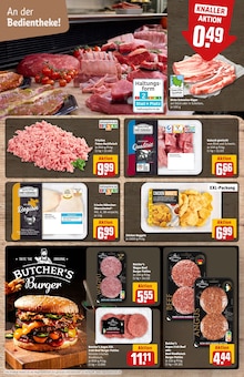 Schweinefilet im REWE Prospekt "Dein Markt" mit 30 Seiten (Lübeck)