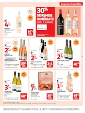 Promos Vin dans le catalogue "TOUS DANS LE MATCH" de Auchan Supermarché Vin en promo dans le catalogue Auchan Supermarché à la page 19