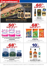 Offre Contrex dans le catalogue Carrefour du moment à la page 37