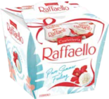 Raffaello von Ferrero im aktuellen Marktkauf Prospekt für 2,49 €
