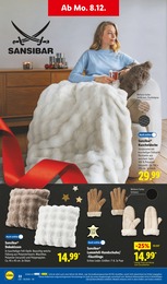 Kuscheldecke Angebot & Preis im aktuellen Lidl Prospekt Kuscheldecke Angebot im aktuellen Lidl Prospekt auf Seite 38