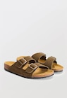 Sandales en cuir dans le catalogue Monoprix Margaret