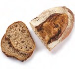 Pain aux noix en promo à 1,75 € chez Supermarchés Match Pain aux noix dans le catalogue Supermarchés Match