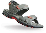 Sandales de randonnée jaguar 3 adulte - McKinley - Intersport Sandales de randonnée jaguar 3 adulte - McKinley à 14,99 € dans le catalogue Intersport