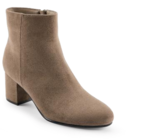RENO - Damenstiefel Angebot im Prospekt Damenstiefel bei RENO im Prospekt für 29,99 €