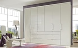 Aktuelle Kleiderschrank Angebote bei HARDECK in Osnabrück Aktuelles Kleiderschrank Castello, champagner, 300 x 236 cm, inkl. 3 extrabreite Schubkästen Angebot bei HARDECK in Osnabrück ab 1.799,00 €