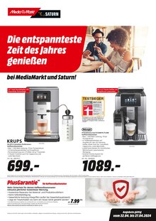 Kaffeevollautomat im MediaMarkt Saturn Prospekt "Die entspannteste Zeit des Jahres genießen" mit 6 Seiten (Berlin)