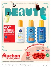 Promos Tomate dans le catalogue "BEAUTÉ" de Auchan Hypermarché Tomate en promo dans le catalogue Auchan Hypermarché à la page 1