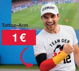 Tattoo-Arm im Woolworth Prospekt zum Preis von 1,00 €