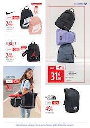 Prix et réduction Trousse dans le prospectus Intersport en cours Offre Trousse dans le catalogue Intersport du moment à la page 15
