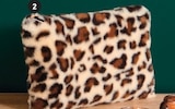 Promo Pochette leopard 20 x 30 cm à 2,99 € dans le catalogue Super U à Maromme