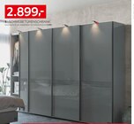 Aktuelles Schwebetürenschrank 4-türig, Angebot bei XXXLutz Möbelhäuser in Bochum ab 2.899,00 €