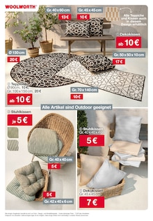 Kissen im Woolworth Prospekt "Aktuelle Angebote" mit 55 Seiten (Karlsruhe)