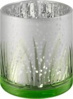 Kerzenhalter aus Glas mit Gräsern, weiß-grün metallic von Dekorieren & Einrichten im aktuellen dm-drogerie markt Prospekt