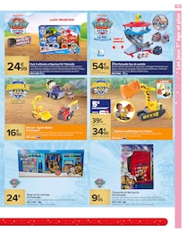 Prix et réduction Noël dans le prospectus Carrefour en cours Offre Noël dans le catalogue Carrefour du moment à la page 15